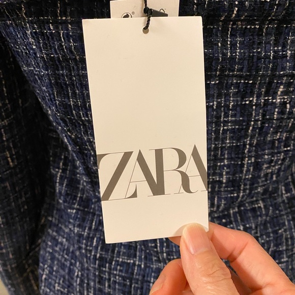 New with tags Zara Blue Tweed Off the Shoulder Top / fitted / size XS - Picture 3 of 5